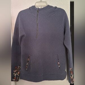 Women’s pullover